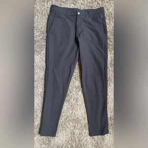 Lululemon Commission Slim-Fit Pant